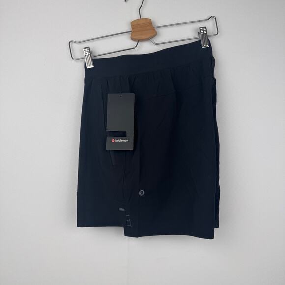 Lululemon License to Train Linerless Short 5" XL - Picture 1 of 9